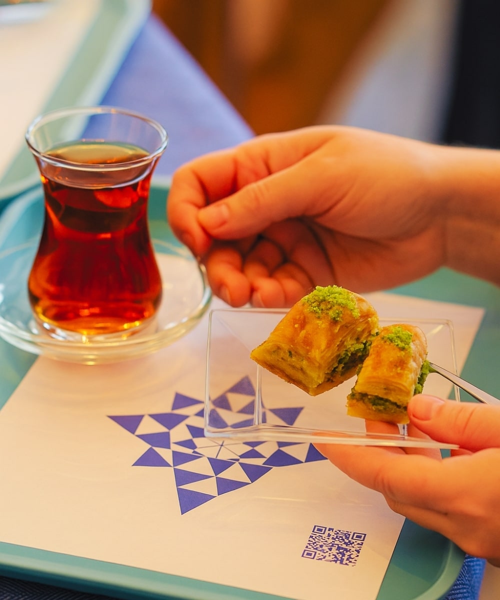 turkish-tea-baklava class