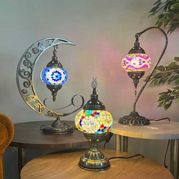 <img>Mosaic Lamp Making Workshop  moon </img>